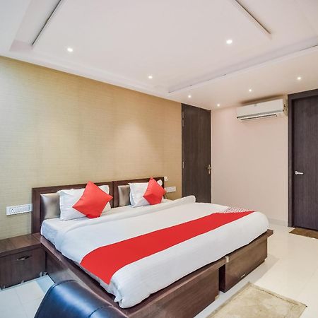 Super Hotel O The Moody Moon Hotel Jaipur Bagian luar foto